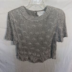 Adrianna Papell Women’s Dressy Blouse Size 18W Gray Beaded Silk Going Out Party